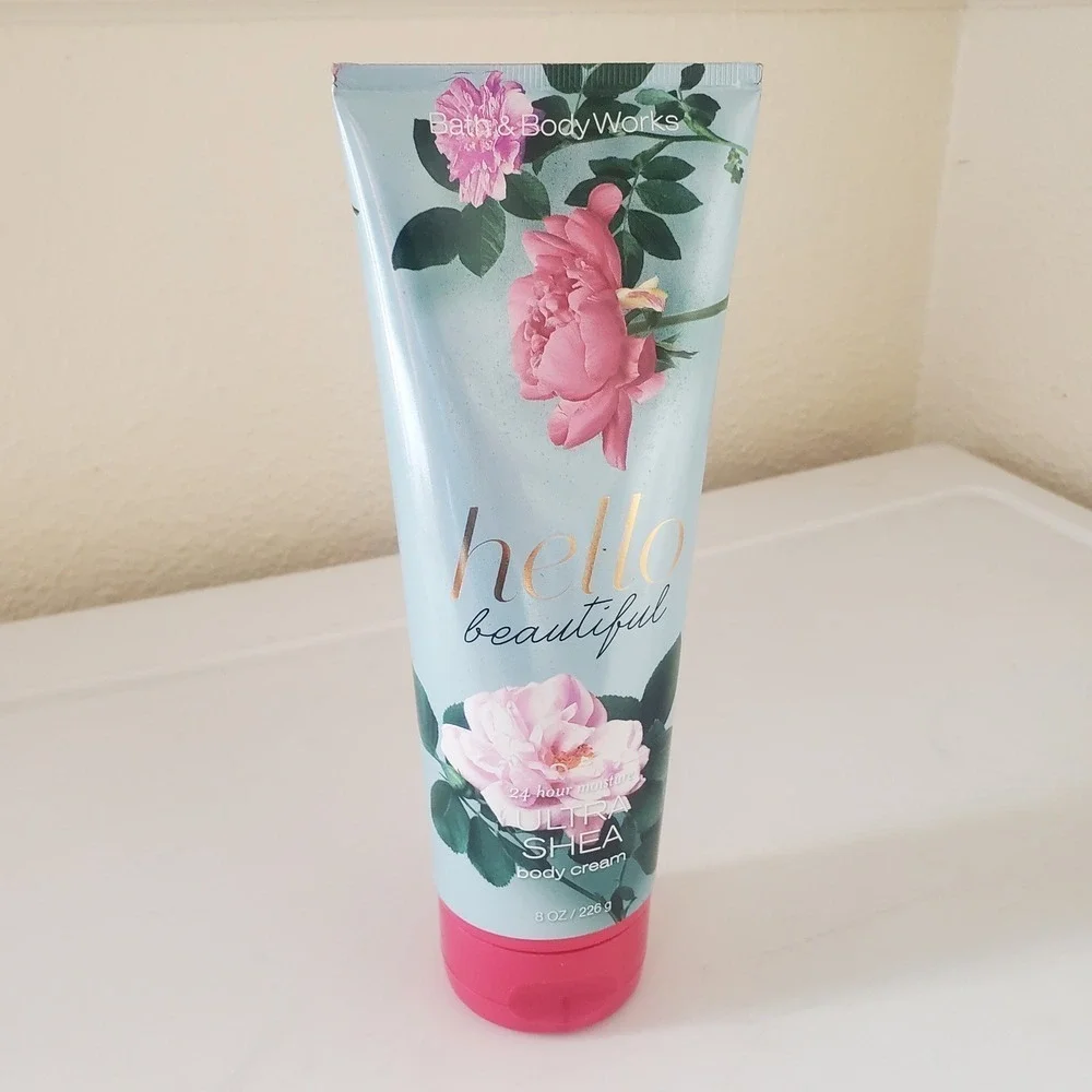 Bath & Body Works Hello Beautiful Ultra Shea Body Cream 8oz Signature Collection